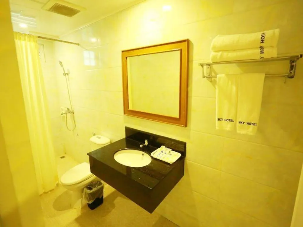 Sky Hotel Hlaingtharyar Yangon