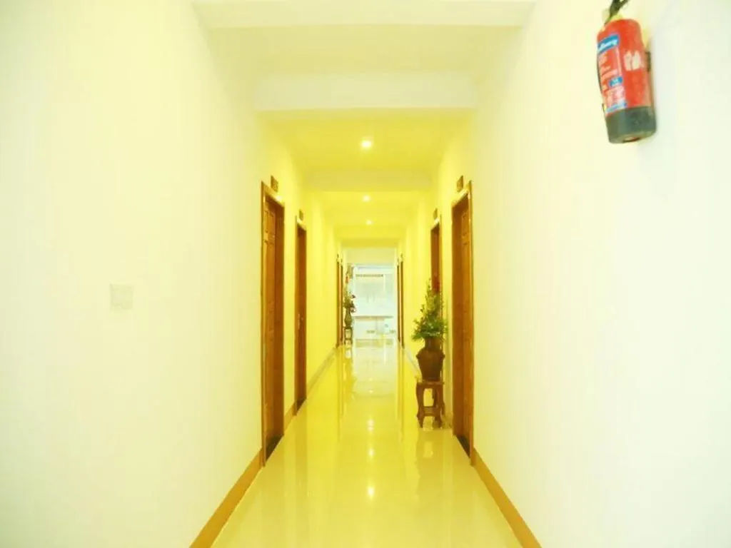 Sky Hotel Hlaingtharyar Yangon 3*,  Myanmar