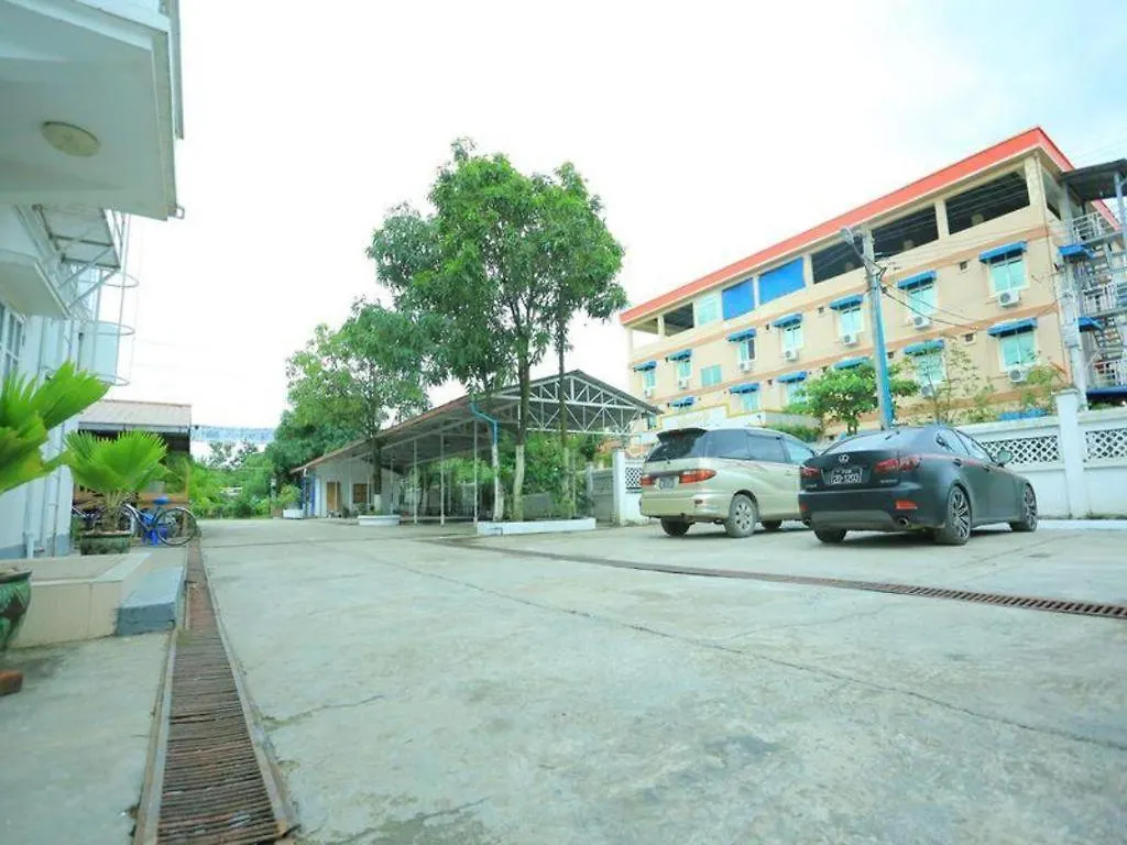 Sky Hotel Hlaingtharyar Yangon